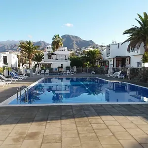 apartamentos-bungamerica.tenerifehoteles.net/
